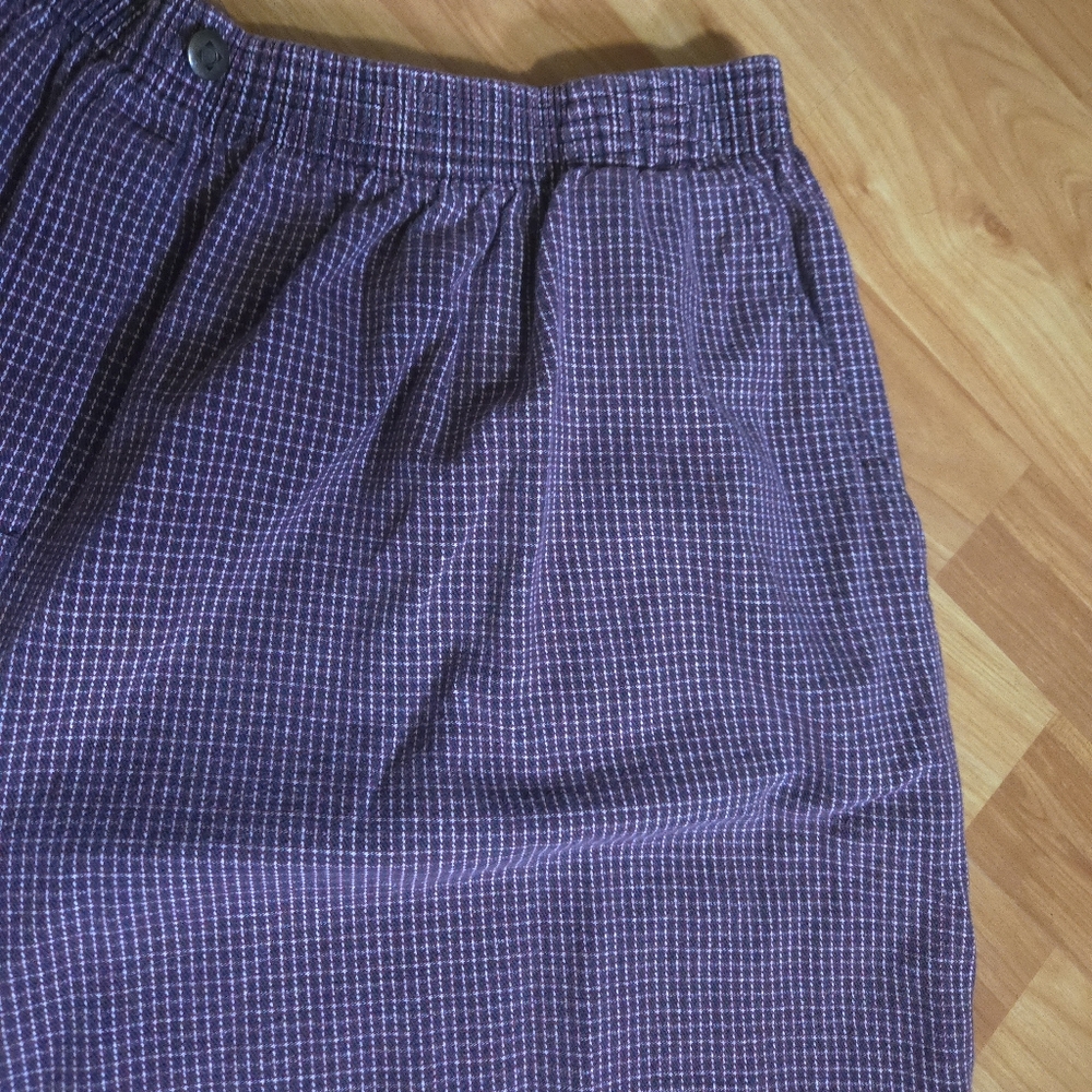 Womens Cherokee Pull On Shorts Sz 22 Plaid Checkered Maroon Color - Picture 2 of 4